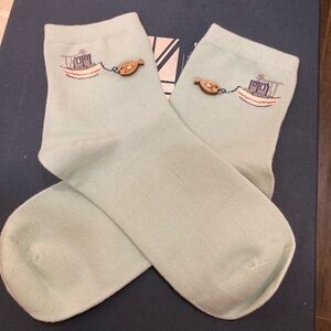 FREE 🎁 ladies socks